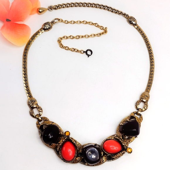 Vintage Selro Selini Lucite Stone Necklace